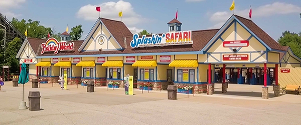 http://The%20front%20gate%20at%20Holiday%20World%20&%20Splashin'%20Safari%20in%20Santa%20Claus,%20Indiana.